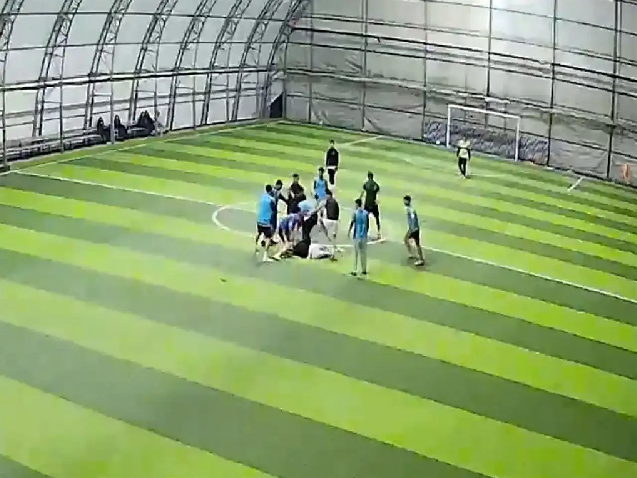 hali-saha-maci-burdurda-kavga-ile-sonlandi-kavga-sebebi-soke-etti