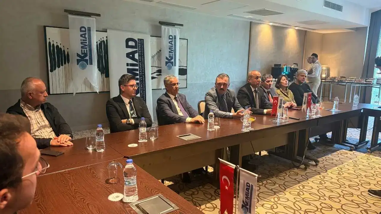 akdenizgercekkritik-bulusma4