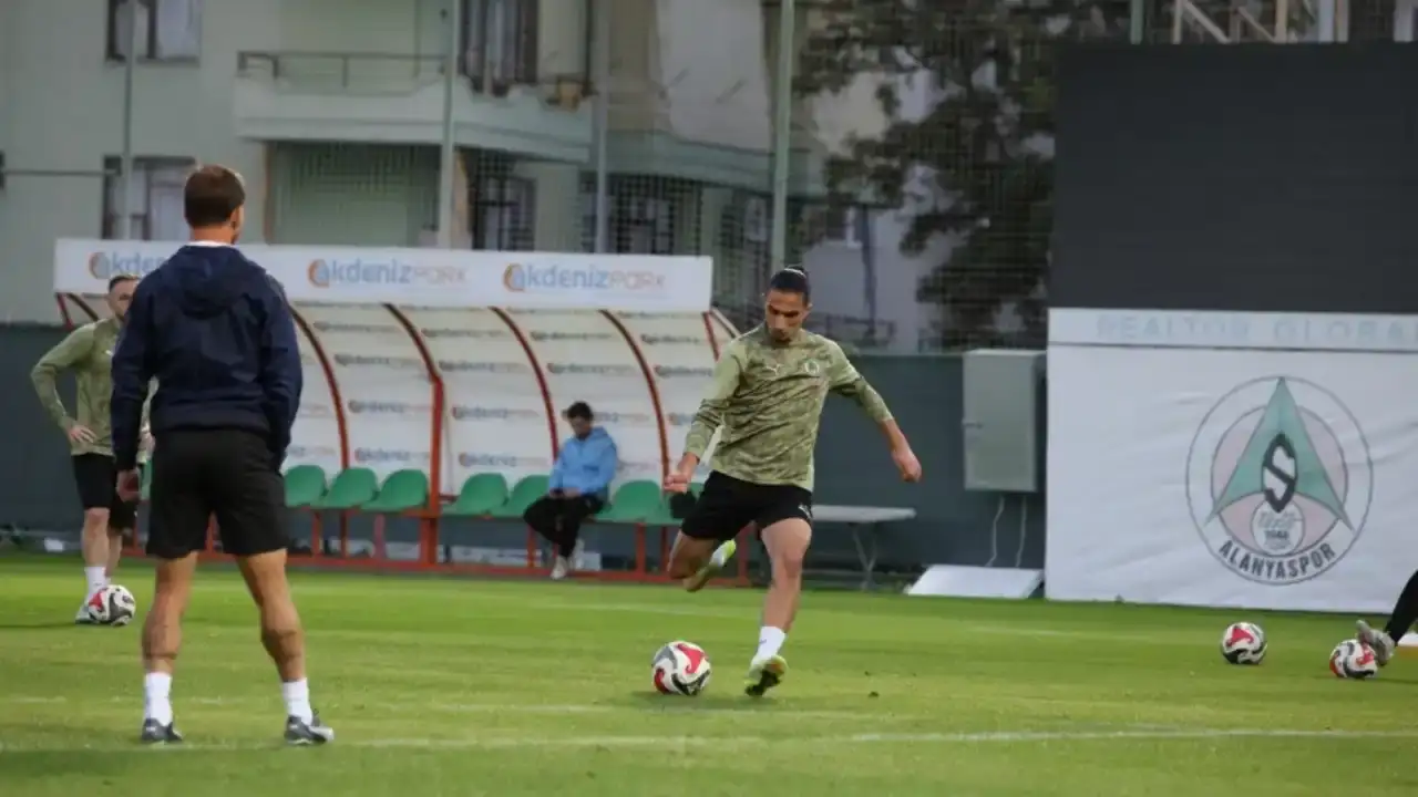 alanyaspor-fatih-karagumruk-maci-hazirliklarina-basladi
