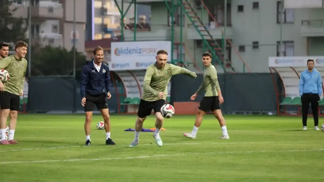 alanyaspor-fatih-karagumruk-maci-hazirliklarina-basladi