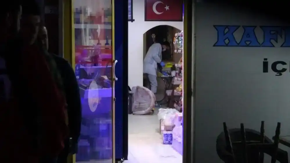 manavgatta-2-kisiyi-olduren-cinayet-zanlisi-adliyeye-sevk-edildi