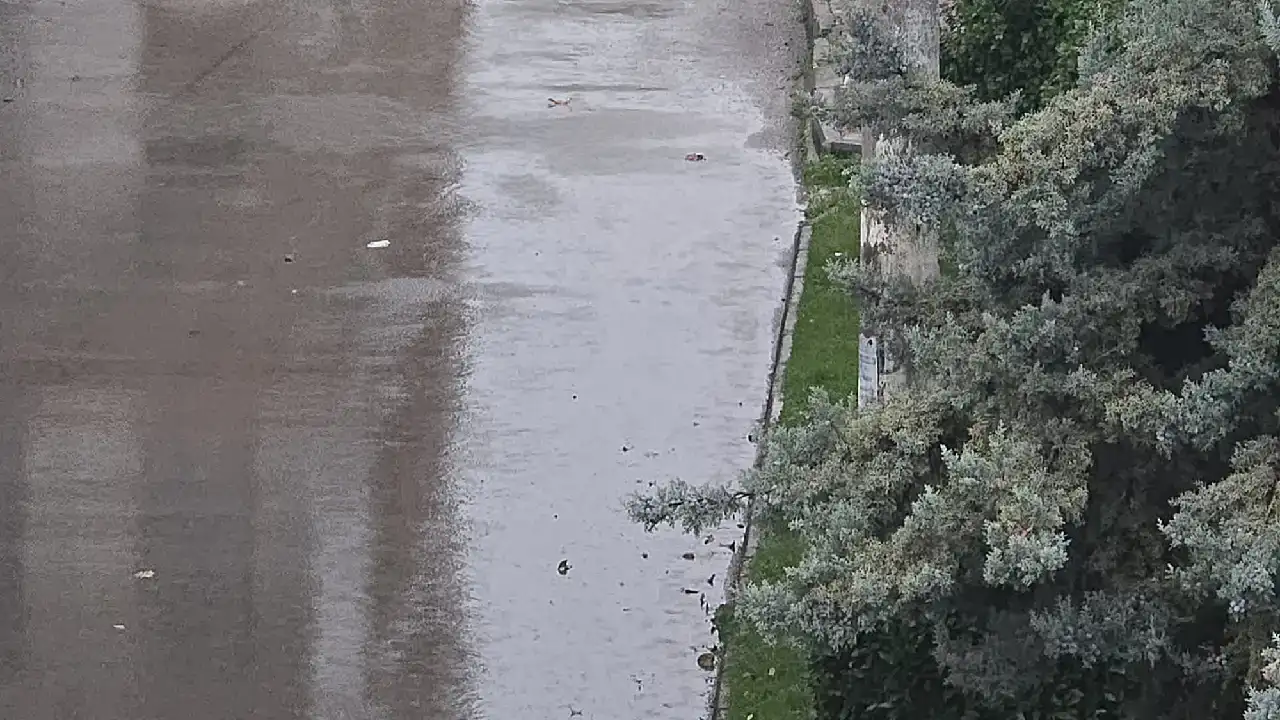 antalyada-geceyi-simsekler-ve-yagmur-basti-yagmur-ne-zaman-duracak6