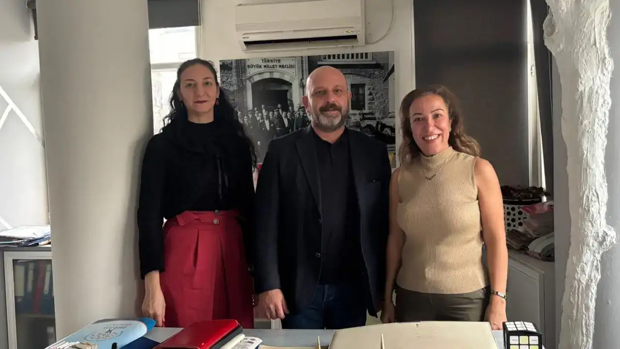 disk-antalya-yuzde-2030-zam-yetmez-asgari-ucret-aclik-sinirinin-altinda-kalacak