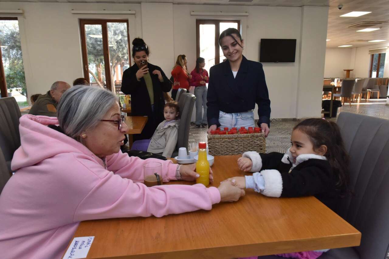 kepezde-bu-kez-minikler-mutlu-oldu-1212