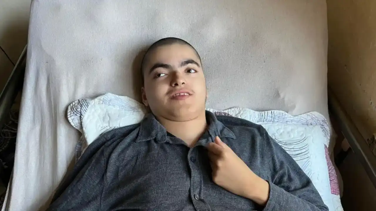 uvey-babadan-buyuk-fedakarlik-engelli-ogluna-hamallik-yaparak-rayli-sistem-kurdu