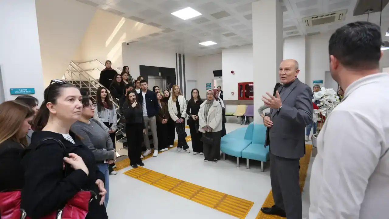 kepezde-yaslilara-yonelik-model-calisma-ogrencilerin-ilgi-odagi-oldu