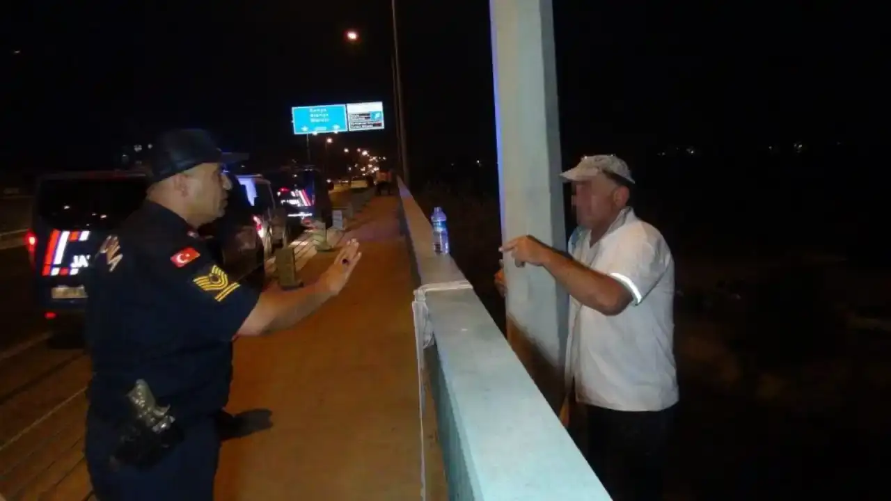 manavgatta-7-kez-intihar-girisiminde-bulunan-adam-yine-kopruye-cikti