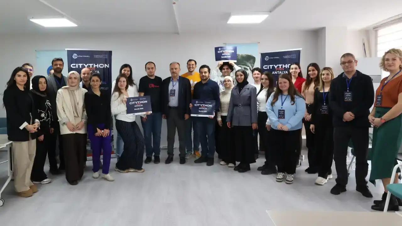 yapay-zeka-destekli-ulasim-projesi-antalyada-birinci-oldu