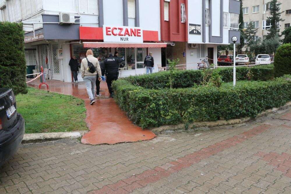 antalyada-kahredici-olay-anne-ve-oglu-bir-gun-arayla-duserek-hayatini-kaybetti