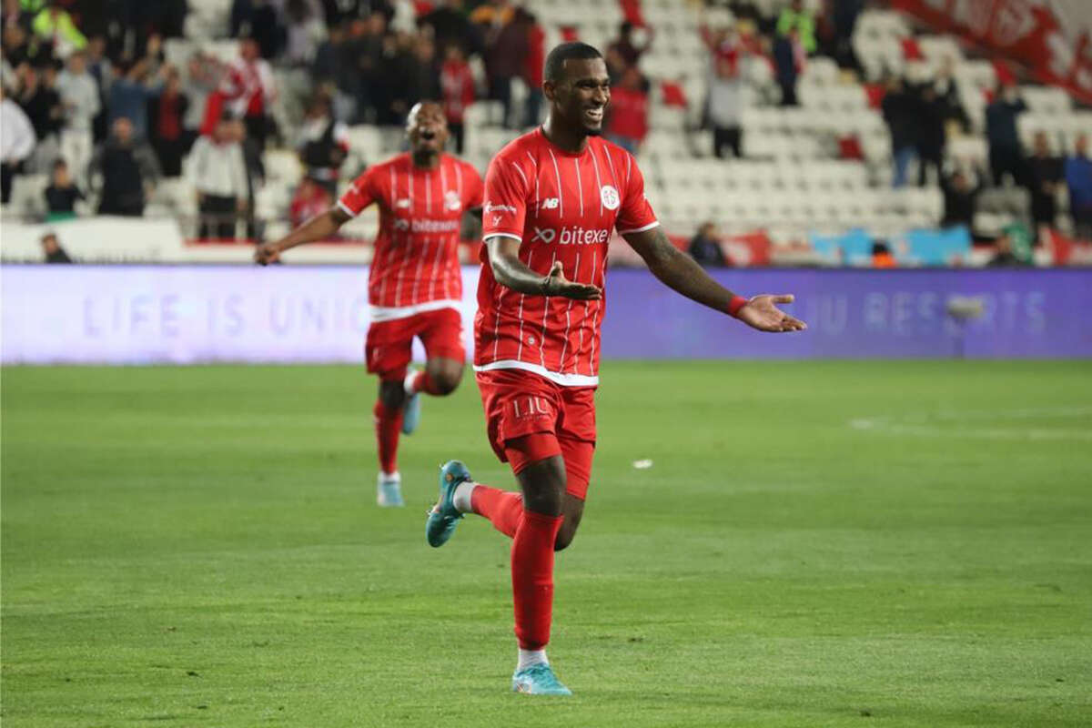 antalyasporun-rekor-transferi-haji-yine-rekorla-satildii334