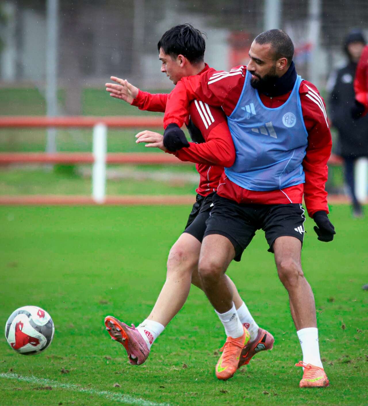 antalyaspor-devre-arasi-oncesi-hazirliklarina-basladi