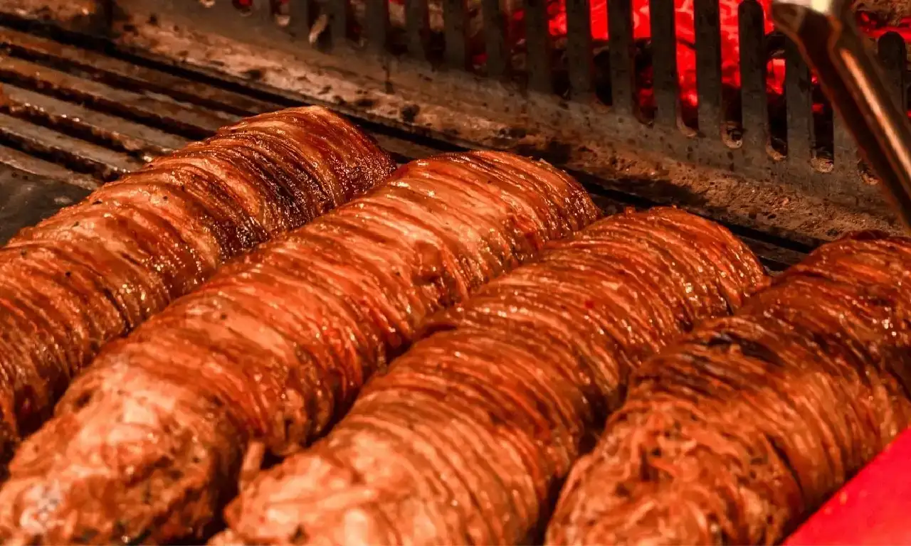 antalyada-gece-acik-kokorecciler-en-populer-mekanlar23