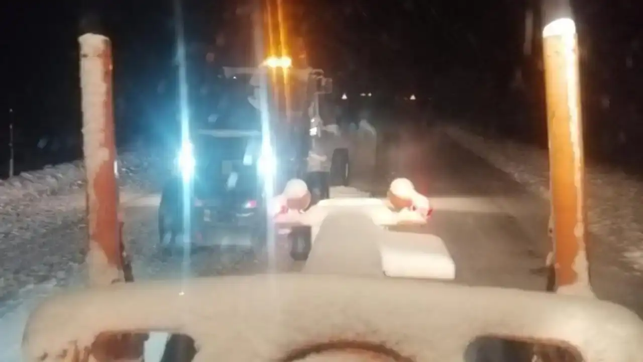 antalyada-kis-kendini-gosterdi