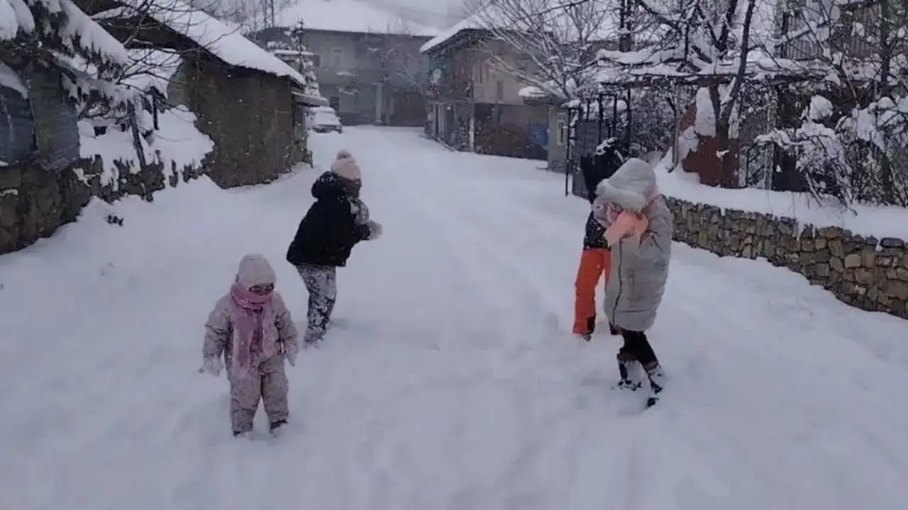 akdenizgercekderecede-cocuklar-2