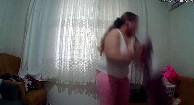 antalyada-1-yasindaki-bebege-siddet-skandali-anne-tutuklandi