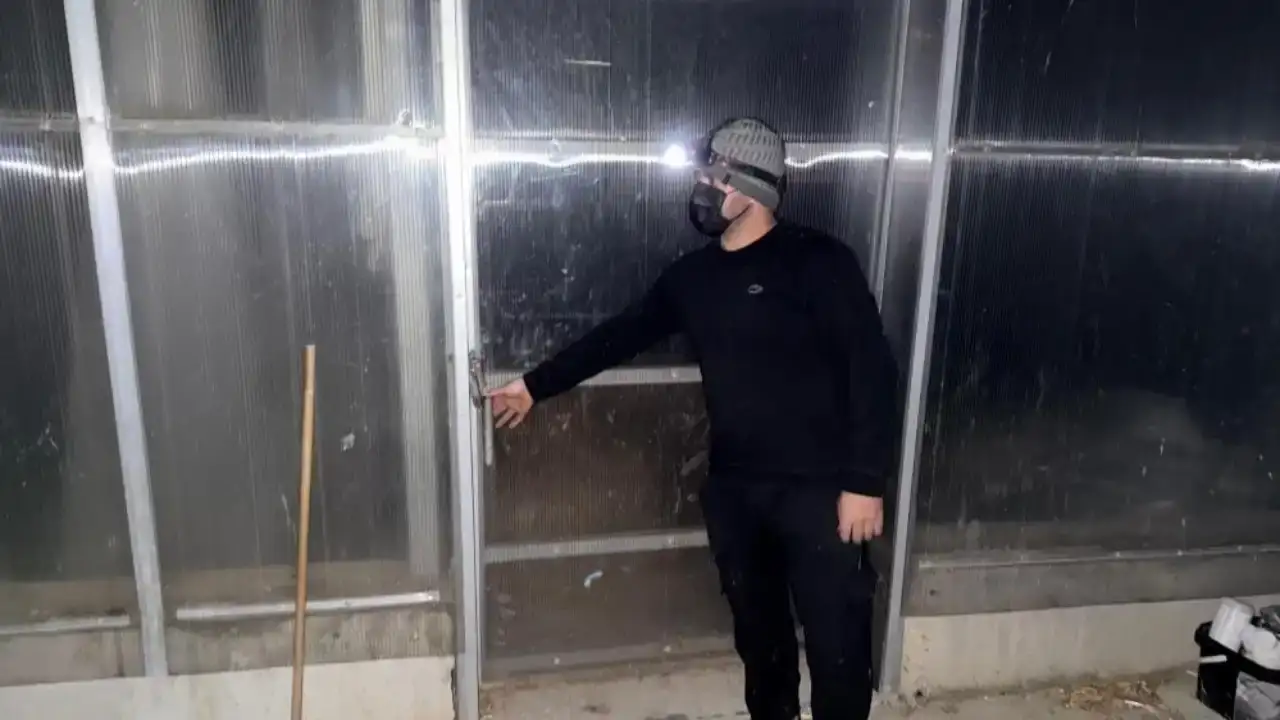 serikte-don-tehlikesine-karsi-sabaha-kadar-gitarla-nobet