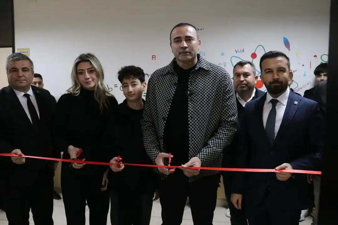 aykut-kayadan-milletvekili-maasiyla-antalyada-2