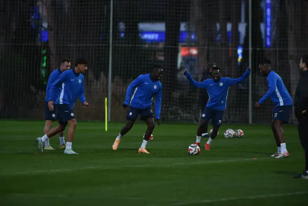 caykur-rizespor-antalya-kampinda-3-eksikle-idman