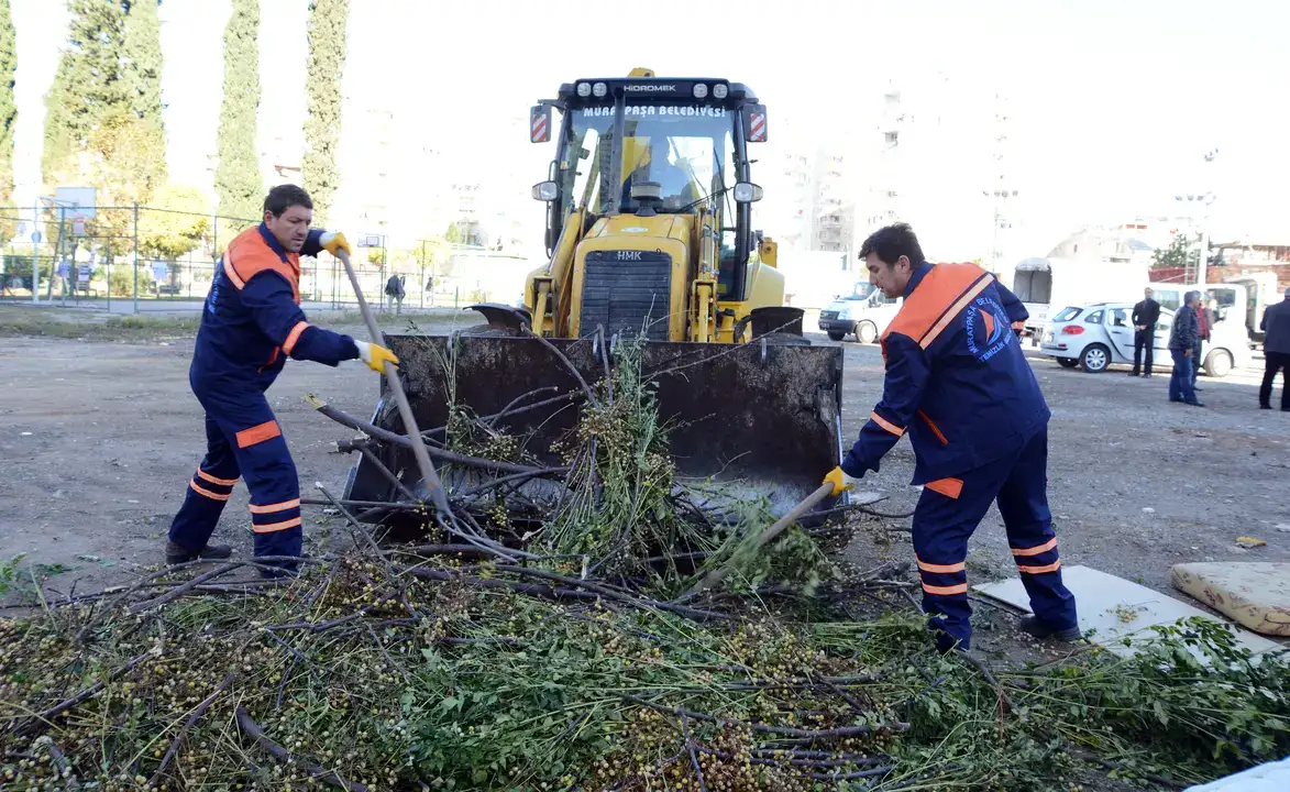 muratpasa-belediyesi-affetmedi-dedektif-gibi-iz-surduler-1