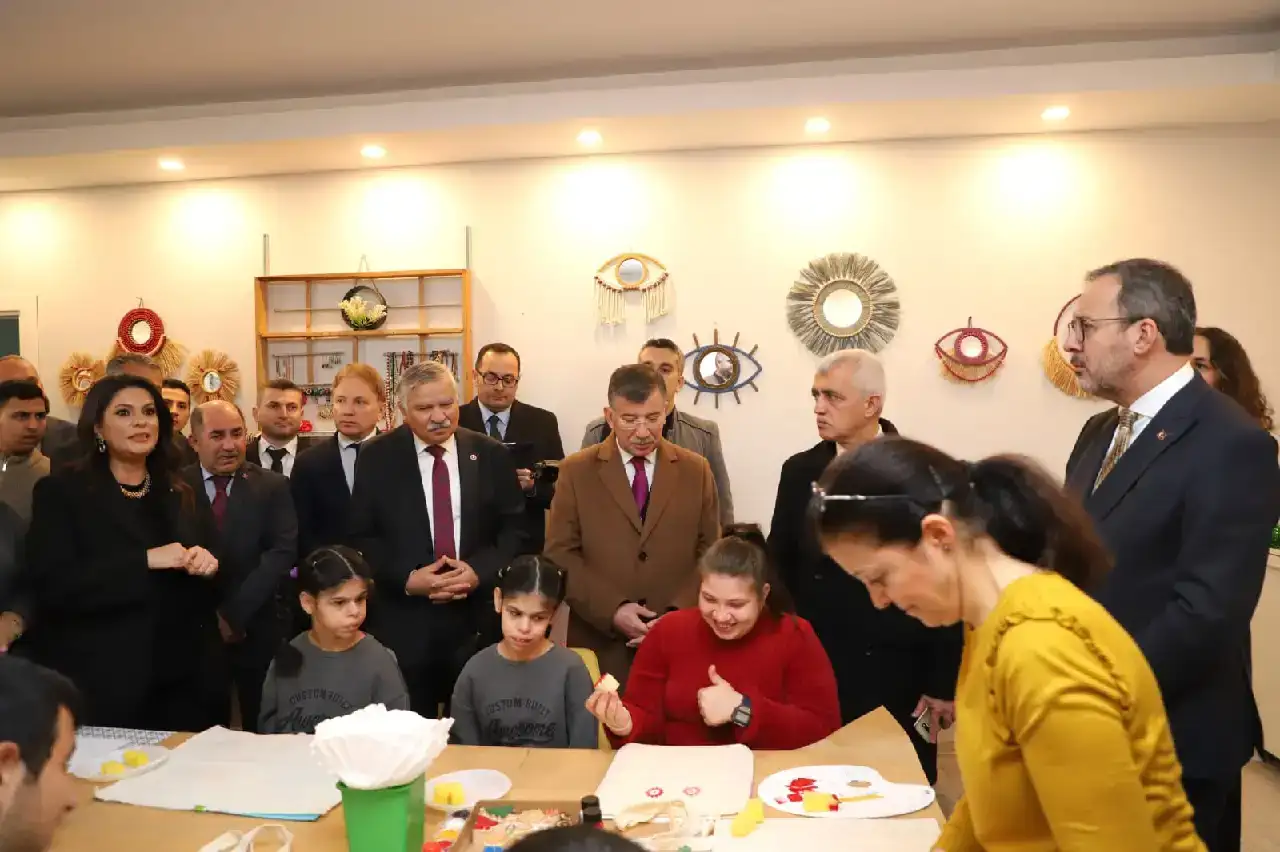 tbmm-engelli-bireyler-komisyonu-antalyada-toplandi1