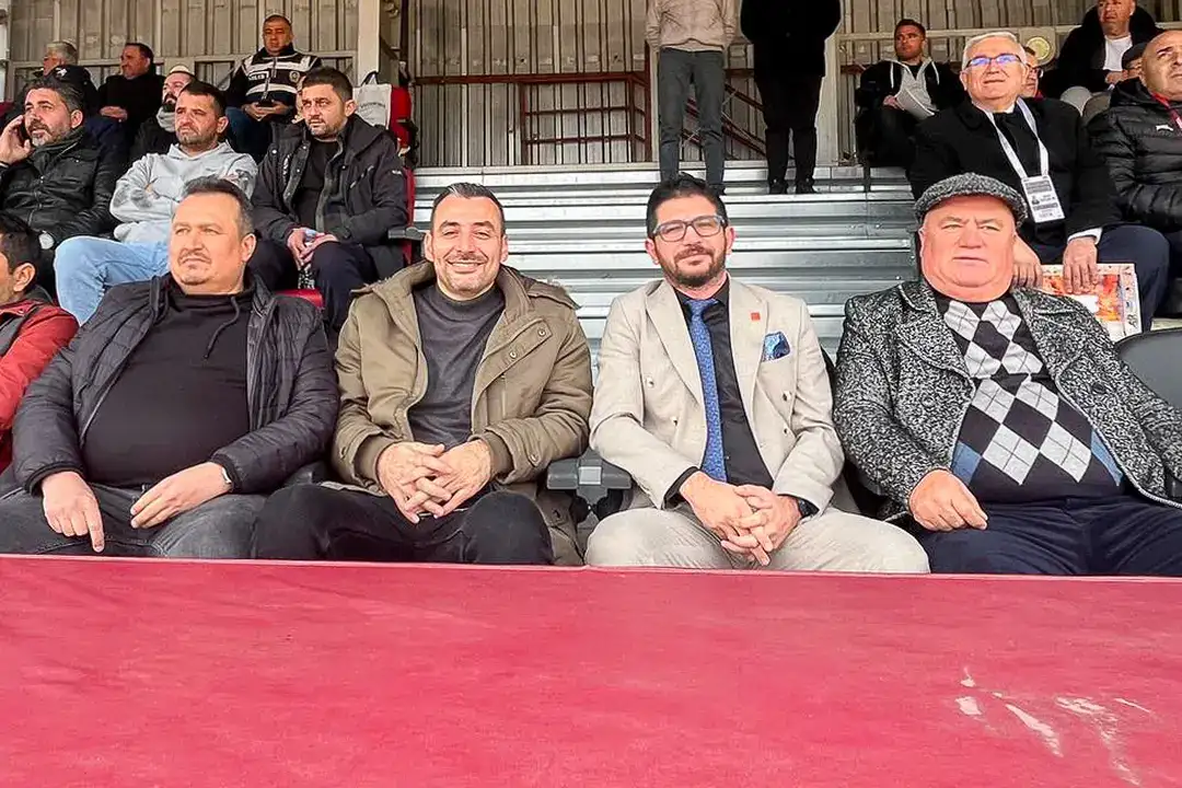 zirve-takibine-lig-arasi-manavgat-belediyespor-bucakta-0-0-ile-devreyi-2