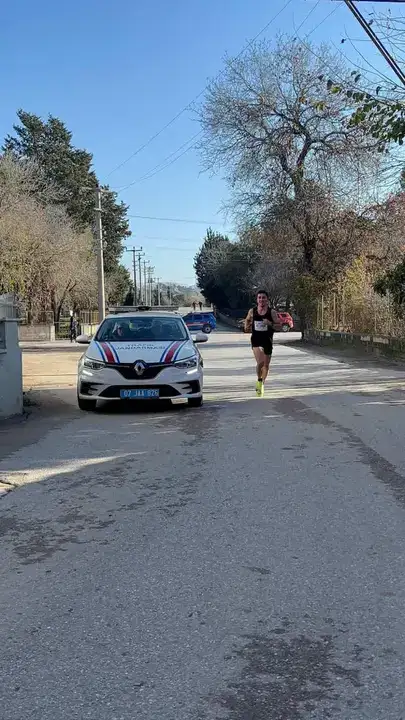 manavgatta-ataturk-kir-kosusunu-orman-isletme-personeli-kazandi