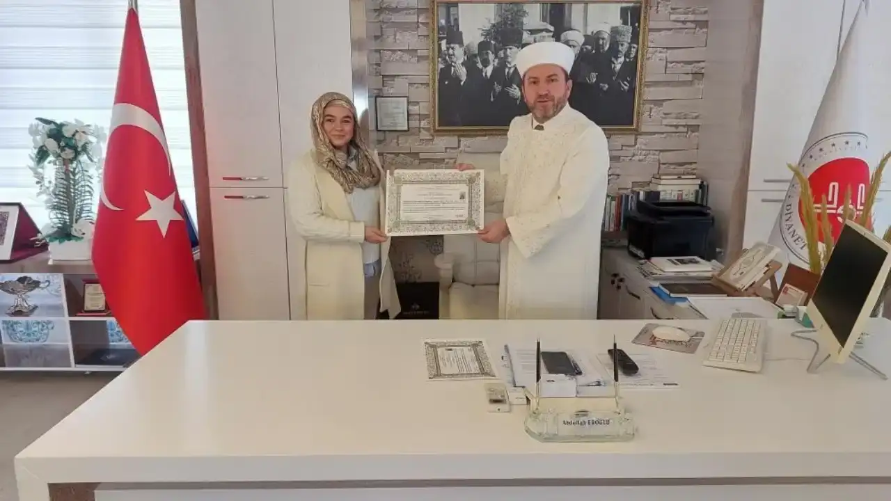 manavgatta-polonyali-maria-musluman-oldu-meryem-ismini-aldi