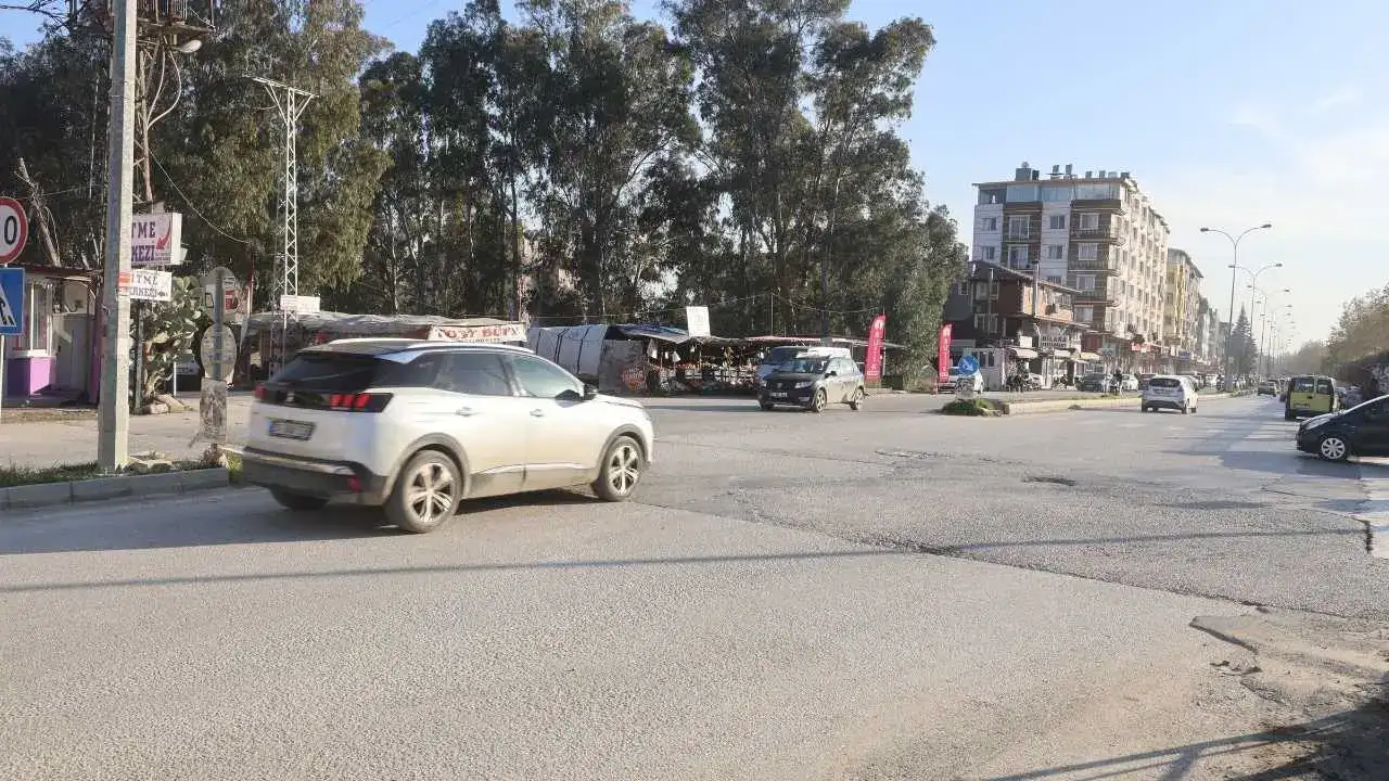 akdenizgercekbu-kavsakta-4