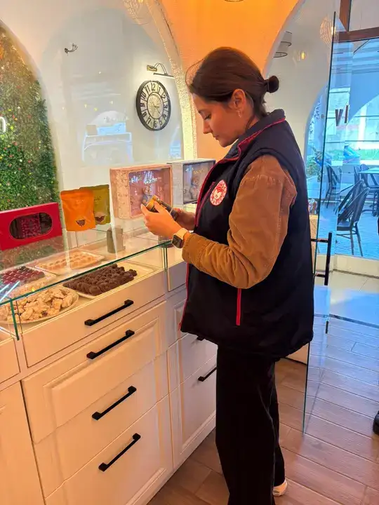 antalyada-ilce-ilce-gida-alarmi-manavgattan-gazipasaya-belgelerden-ambalajlara-tek-tek-bakildi