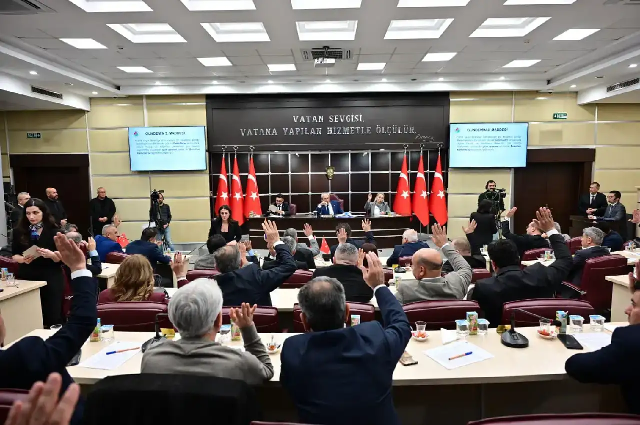 kepezin-ilk-meclisinde-gulsah-durbay-karari213