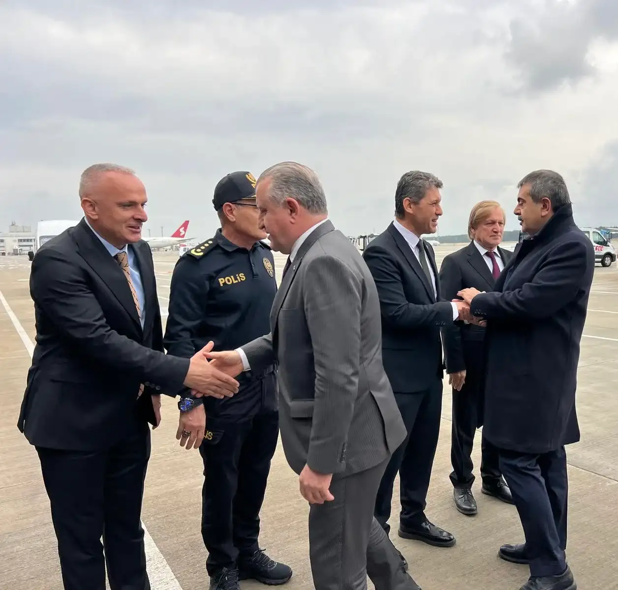 il-milli-egitim-mudurleri-antalyada-toplantida-gundemde-maarif-modeli-de-var