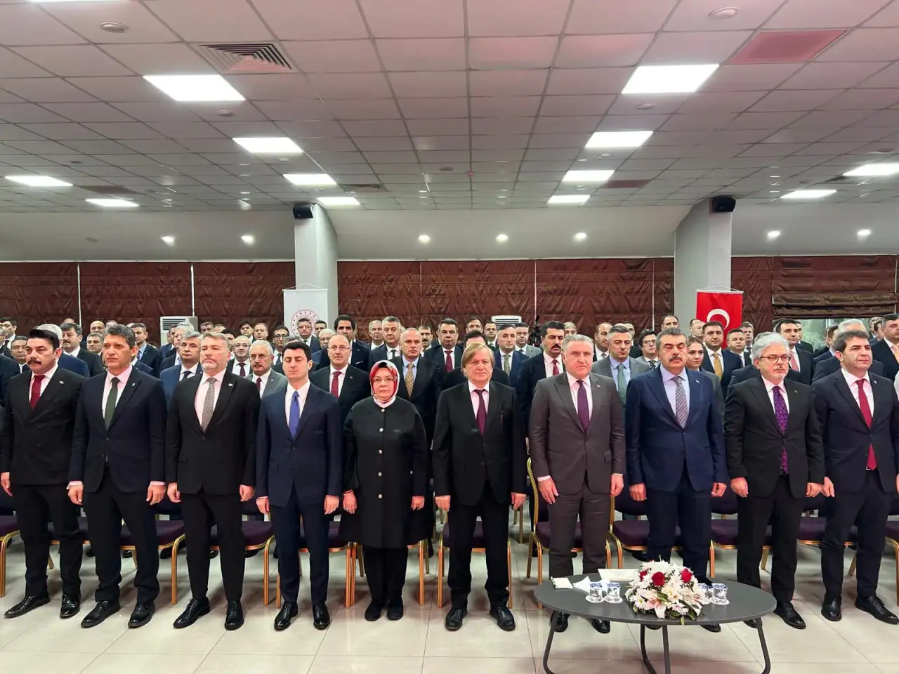 il-milli-egitim-mudurleri-antalyada-toplantida-gundemde-maarif-modeli-de-var