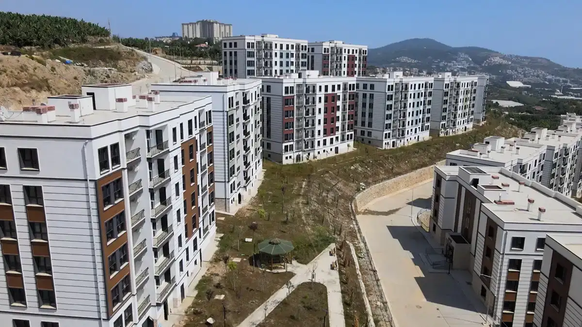 toki-antalyada-kura-listeleri-netlesti-kuraya-katilacak-isimler-belli-oldu