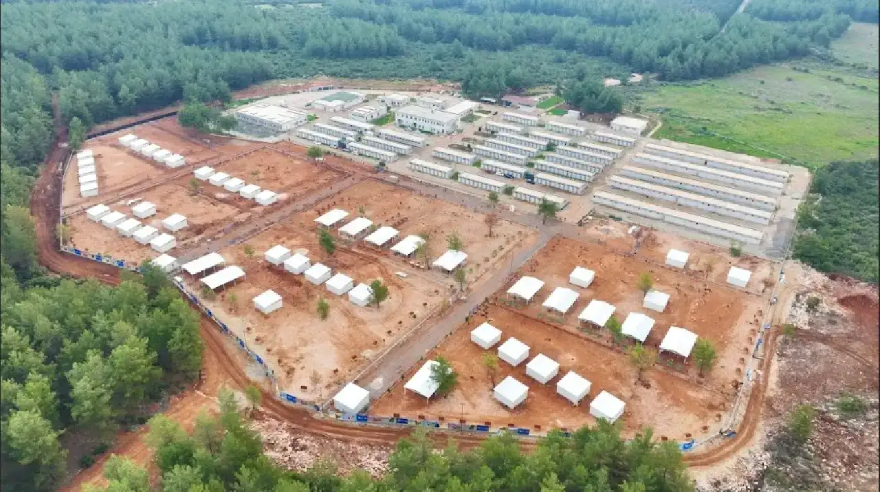 sokak-kopekleri-icin-turkiyenin-en-modern-merkezi-antalyada232