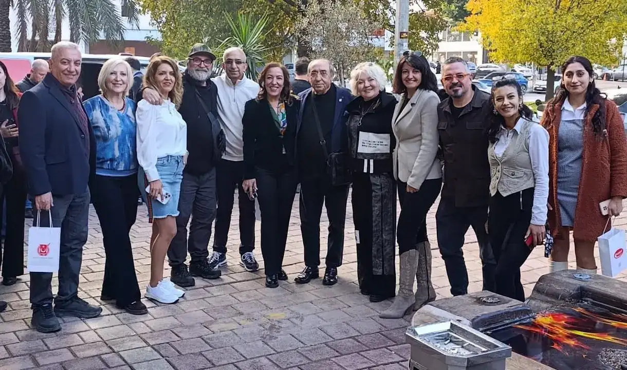 agc-10-ocakta-basini-bulusturdu-gazetecilik-meslek-yasasi-cagrisi