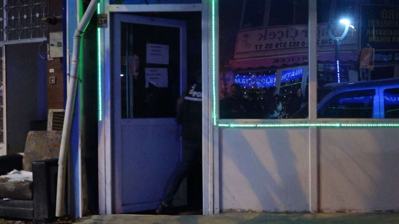 burdurda-bicakli-kavga-iki-kisi-yaralandi