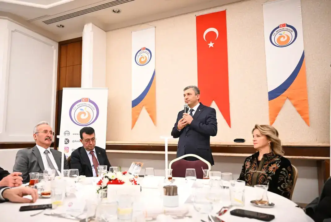 antalya-valisi-bu-meslek-milletin-gonlunde-yazilidir