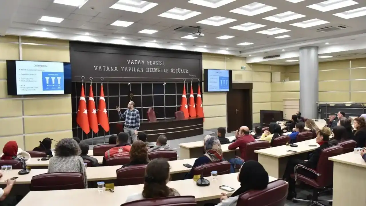 kepez-belediyesinden-yasli-dostu-adim-2