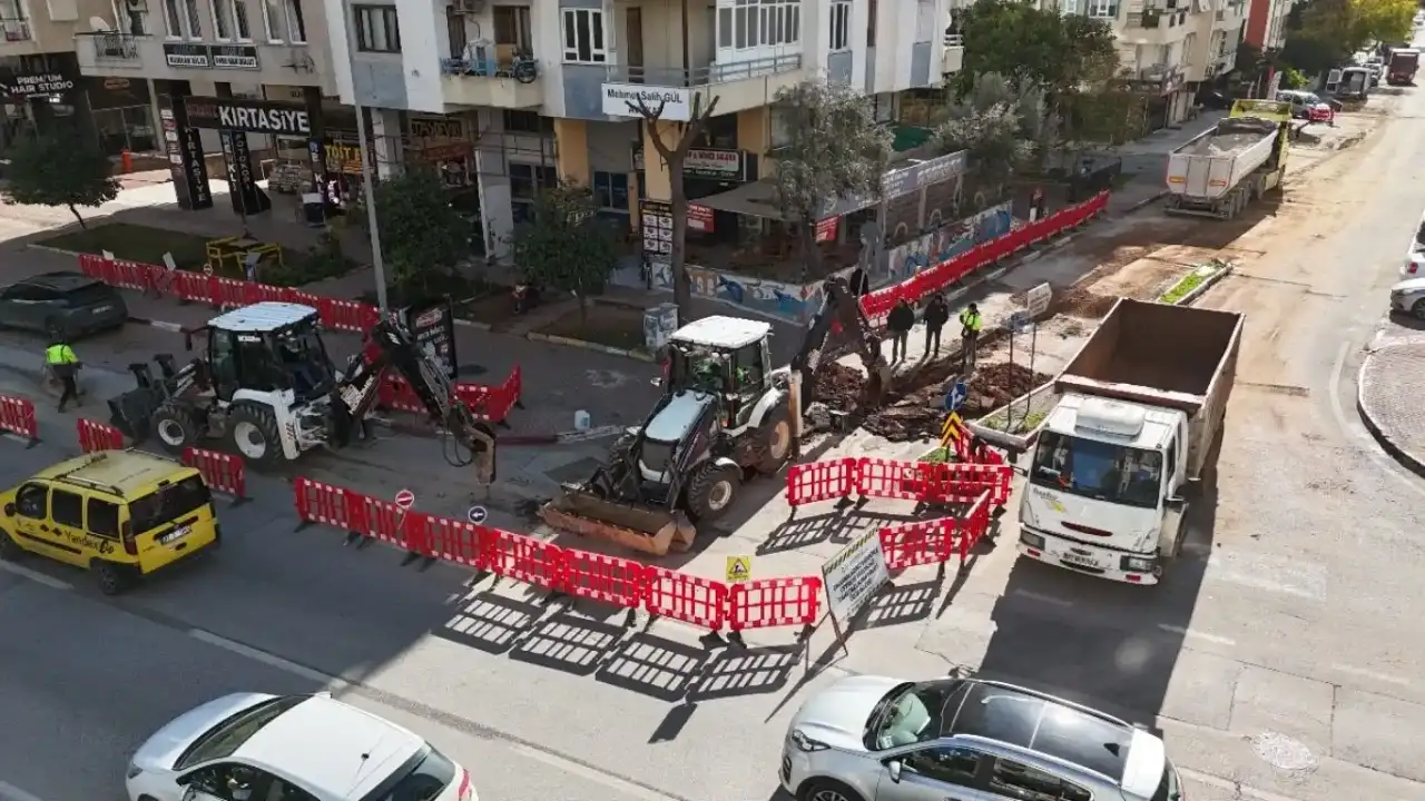 antalyada-altyapi-ve-donusum-tartismasi-mecliste-farkli-sesler