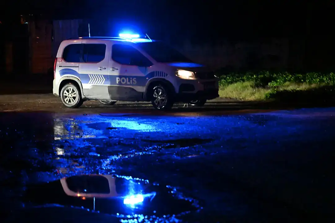 antalyada-sucla-mucadelede-tarihi-yil-yuzde-99-basari-166-milyar-tl-suc-gelirine-el-konuldu