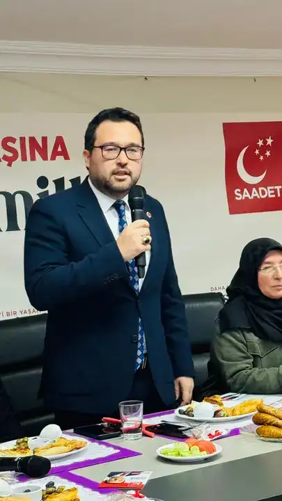 saadet-partisi-antalya-baskanindan-yerel-basin-tablosu-demokrasi-adina-utanc-verici