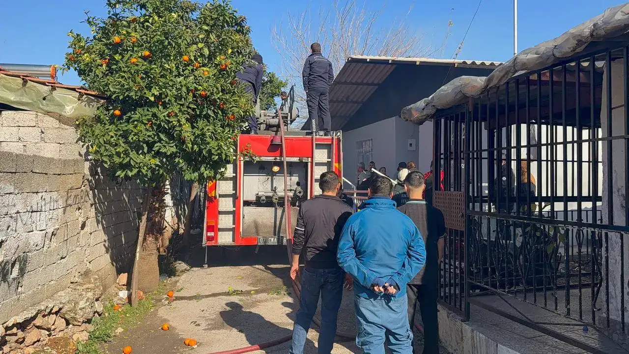 yesilderede-pes-pese-gecekondu-yanginlari