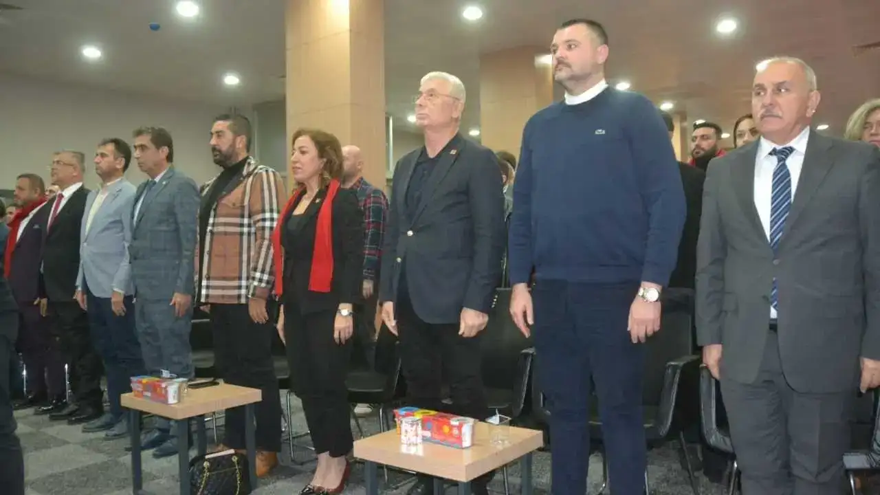 akdenizgercekkirtasiyecilerin-baskani-2