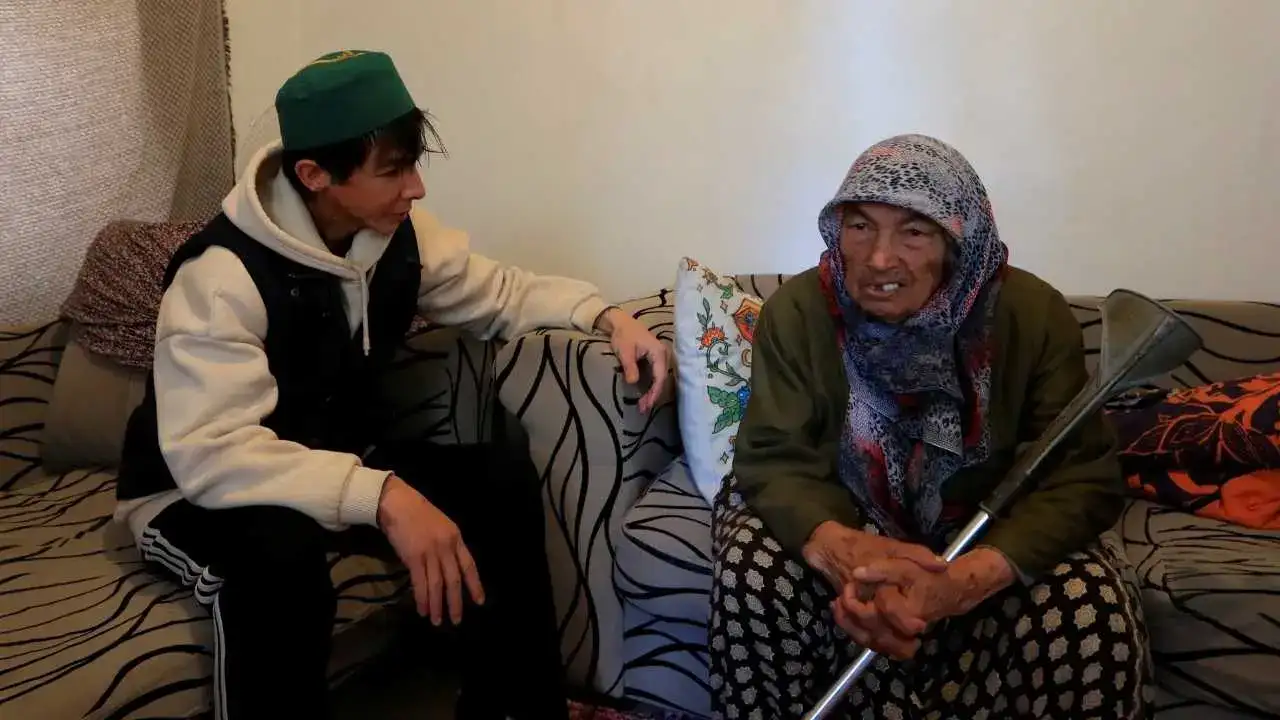 akdenizgercekarkadasini-dolandirip-2