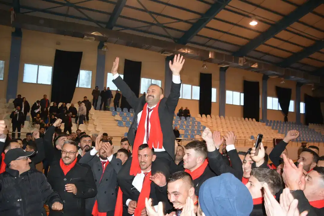 korkuteli-soforler-ve-nakliyeciler-odasi-yeni-baskanini-belirledi-unal-tatli-goreve-geldi