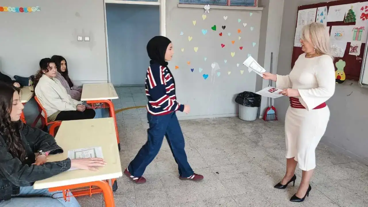 akdenizgercekyapan-ogretmen-4