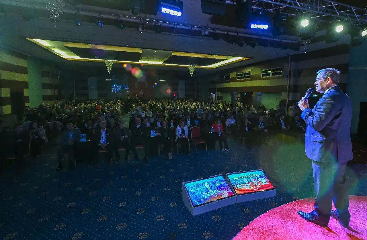 antalya-is-dunyasi-yapay-zeka-ile-gucleniyor1