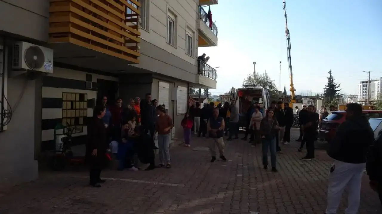 antalyada-aile-icinde-kanli-hesaplasma-genc-facia-yaratti