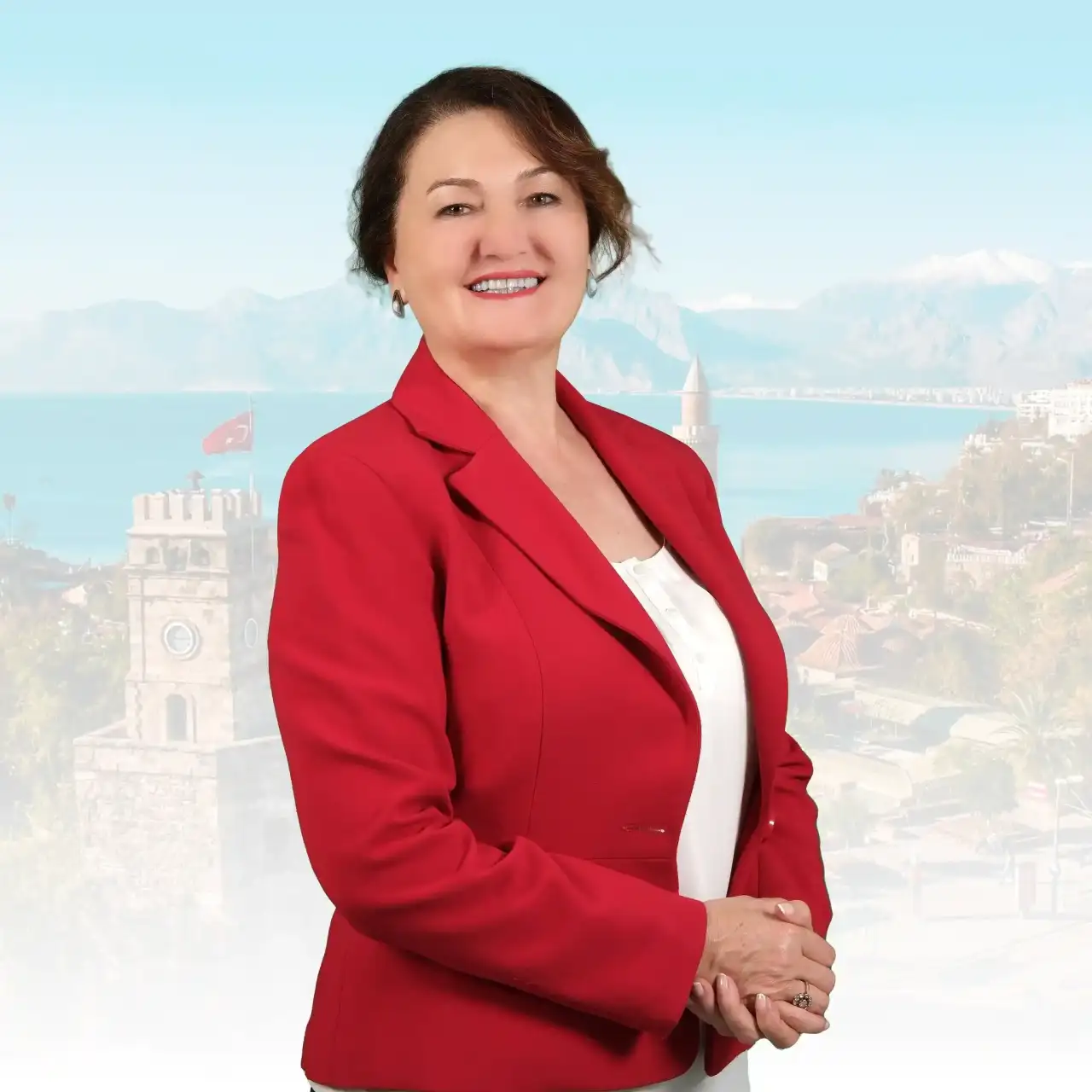 chp-antalya-kadin-kollarinda-kriz-secimle-gelen-secimle-gitmelidir