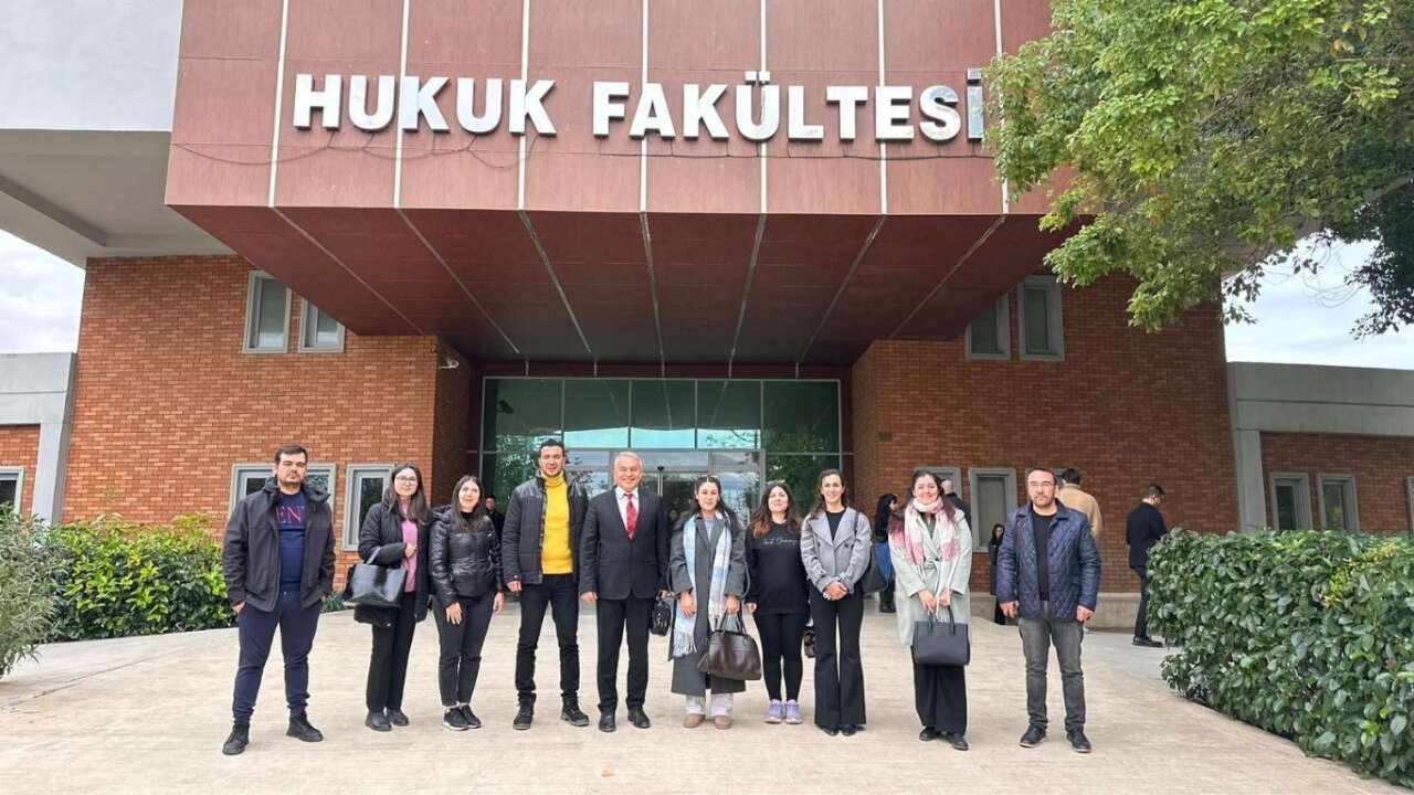 akdeniz-universitesi-bilirkisilik-egitiminde-oncu-rolunu-surduruyor